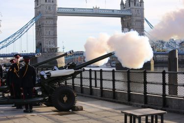 Prince of Wales  70th Birthday Gun Salute  6 